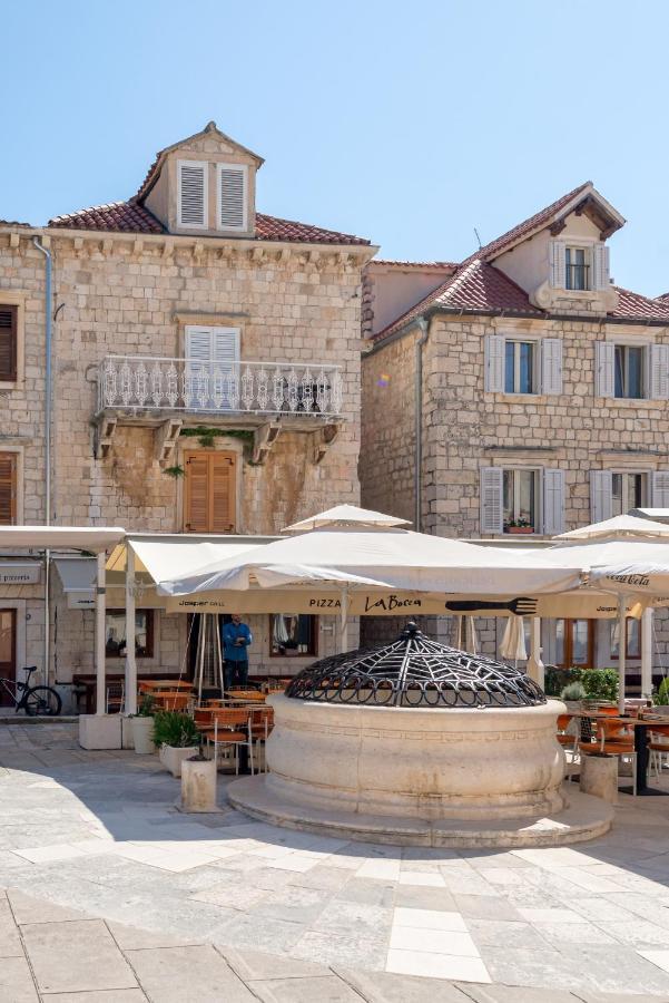 Apartments Villa Tudor 2 Hvar Town Buitenkant foto